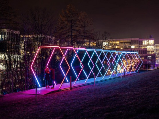 Atracción de led interactiva