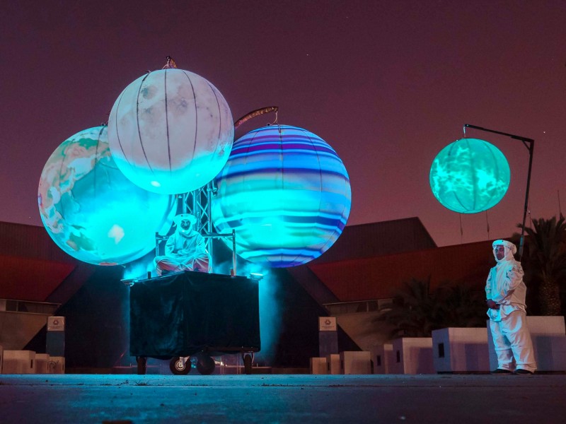 Led planets with pages