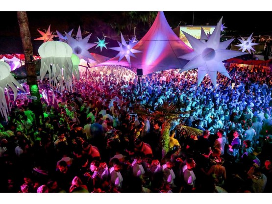 Decoración de fiestas nocturnas