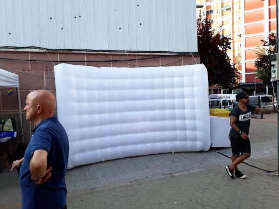 Photocall inflable blanc