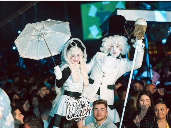 Zancudos para discotecas
