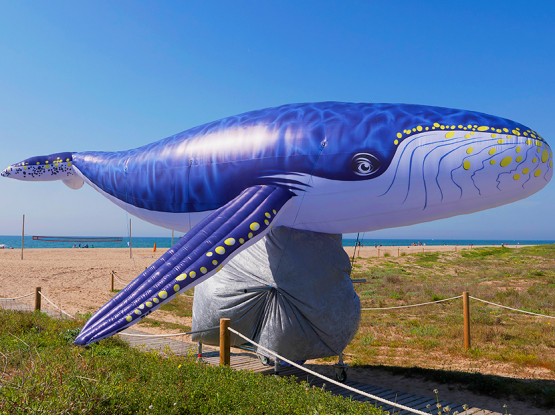 Balena inflable