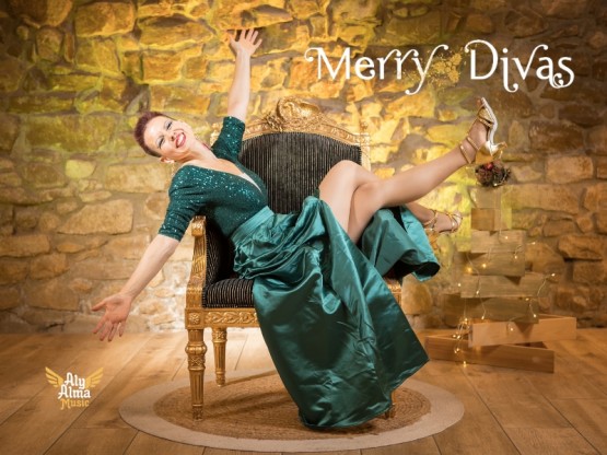 Merry Divas