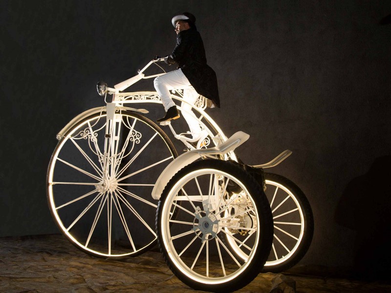 bicicleta amb llums