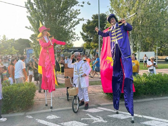 Animacions en xanques per a festivals de música