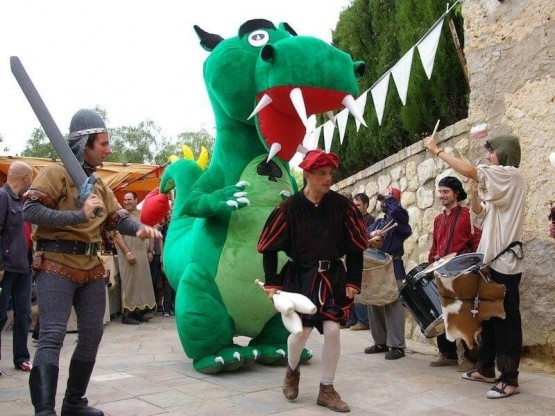 Dragón para eventos temáticos