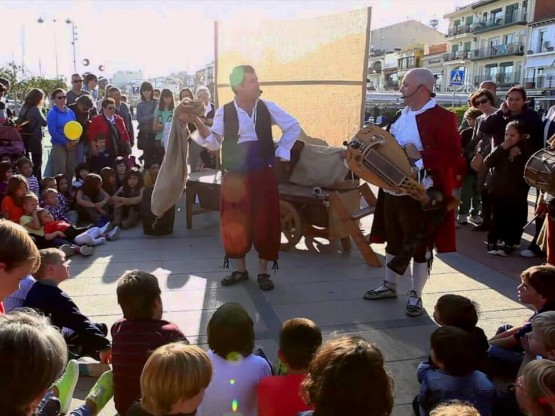 Itinerant show for thematic parties