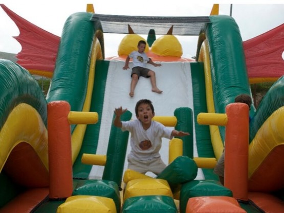 Dragón hinchable para Sant Jordi