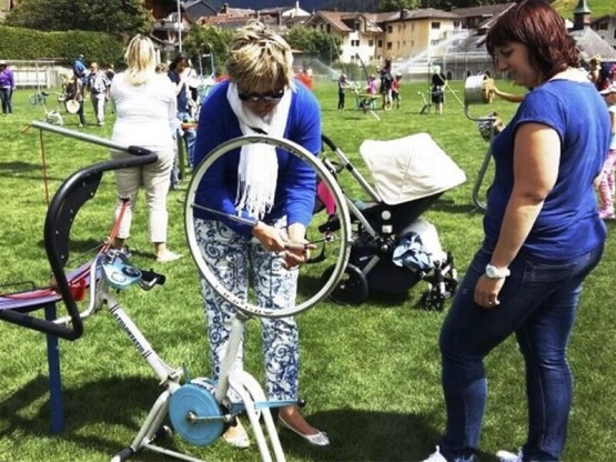 Juegos reciclados familiares