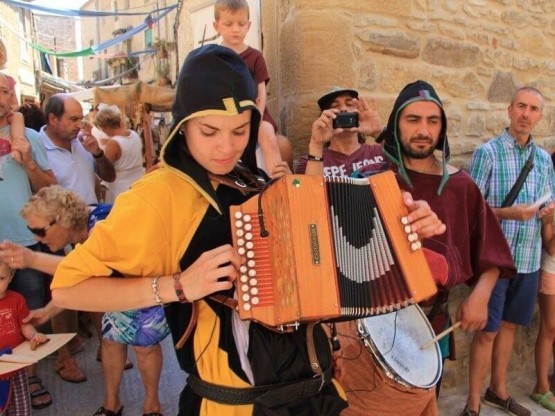 Espectacle itinerant de dracs